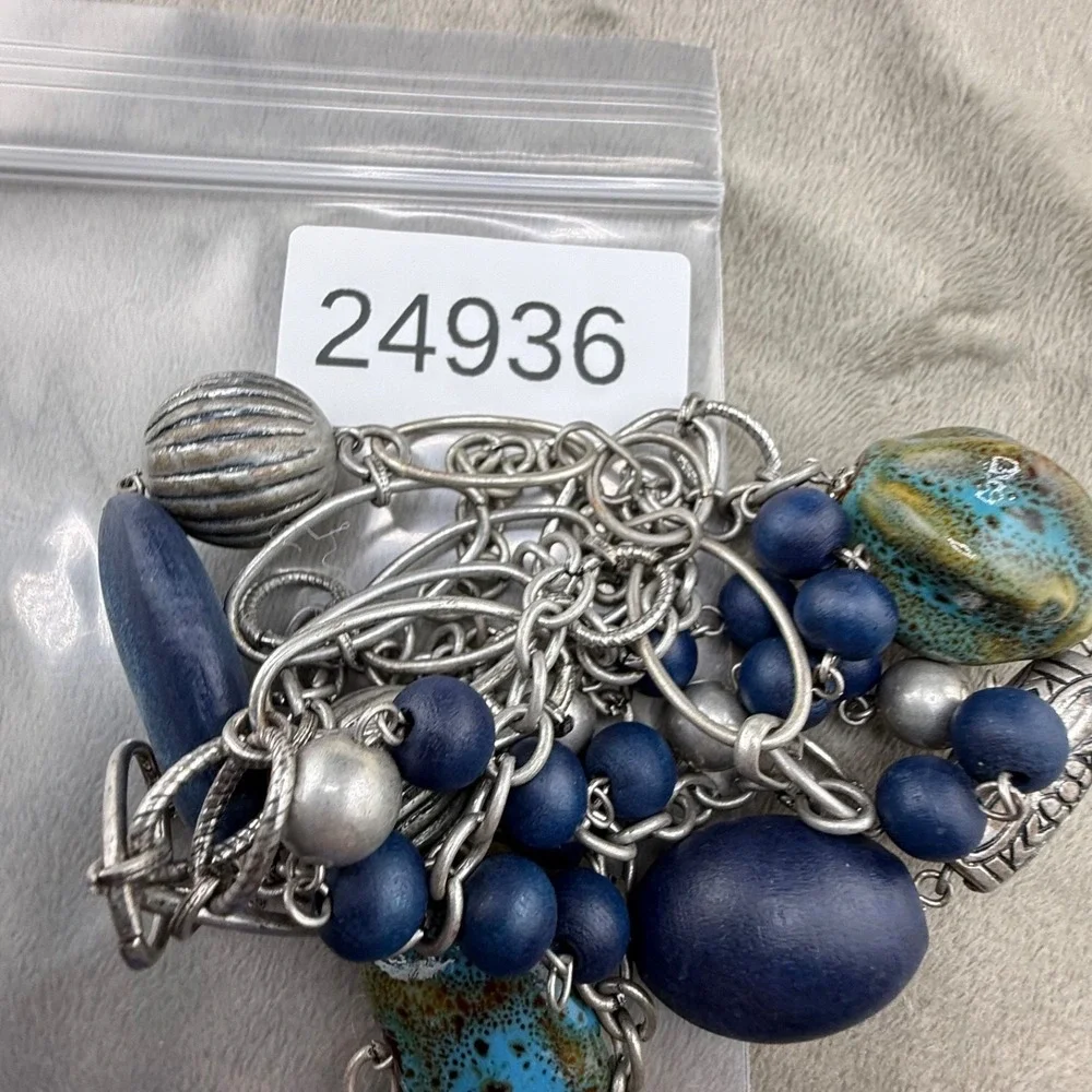 Estate Jewelry Set Blue Necklace Clip On Earrings Geometric Layered 34